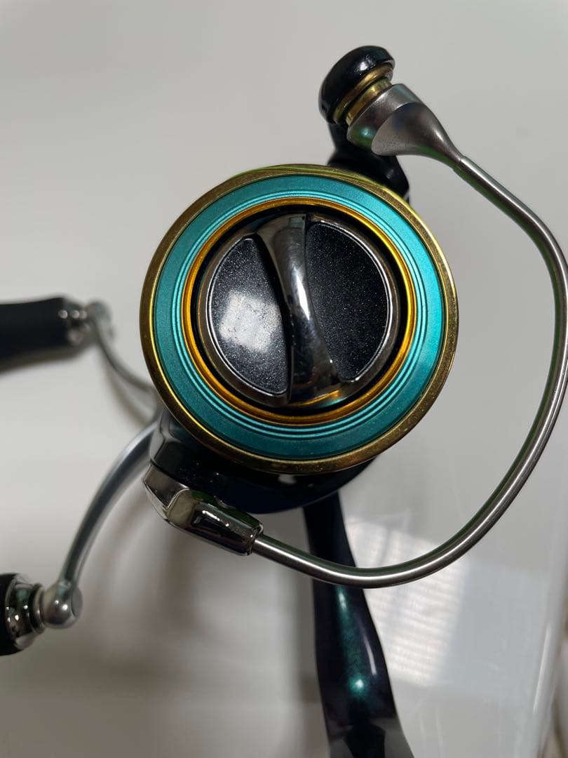 Daiwa エメラルダス2508PE-H（エメラルダスエア専用ダブルハンドル付）