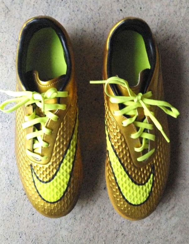 【希少】NIKE　ナイキ　ハイパーヴェノム　ゴールド金　スパイク　２７・５cm