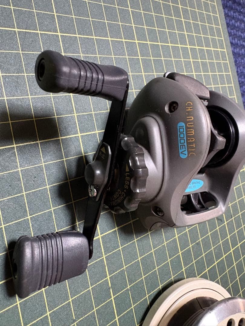 SHIMANO チヌマチック　1000EV 美品&SZM エキスパート　黒鯛