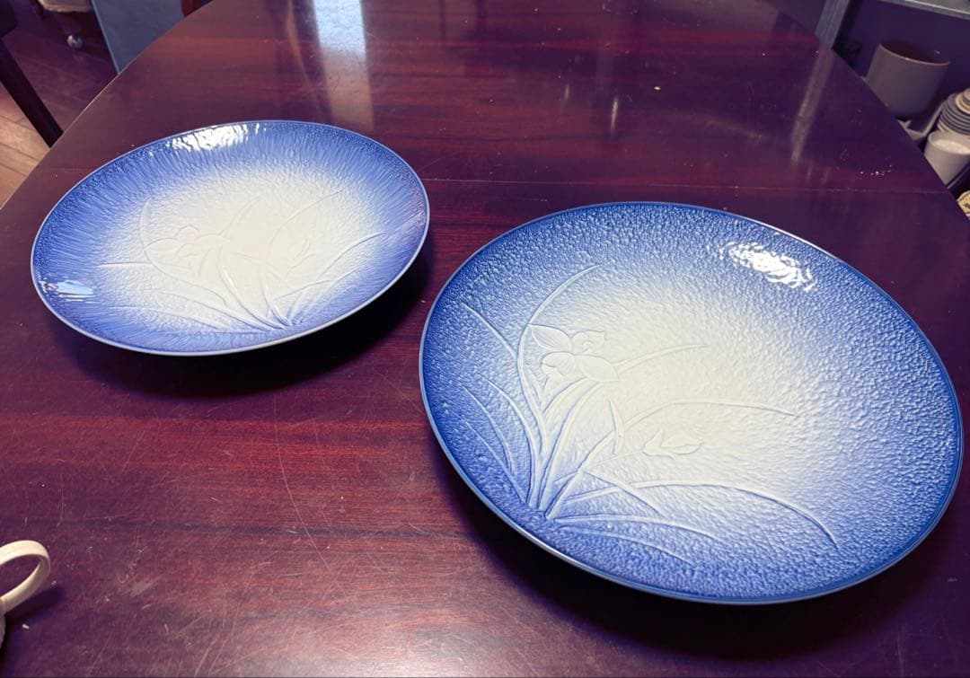 有田焼 大皿　青と白のグラデーション　40cm