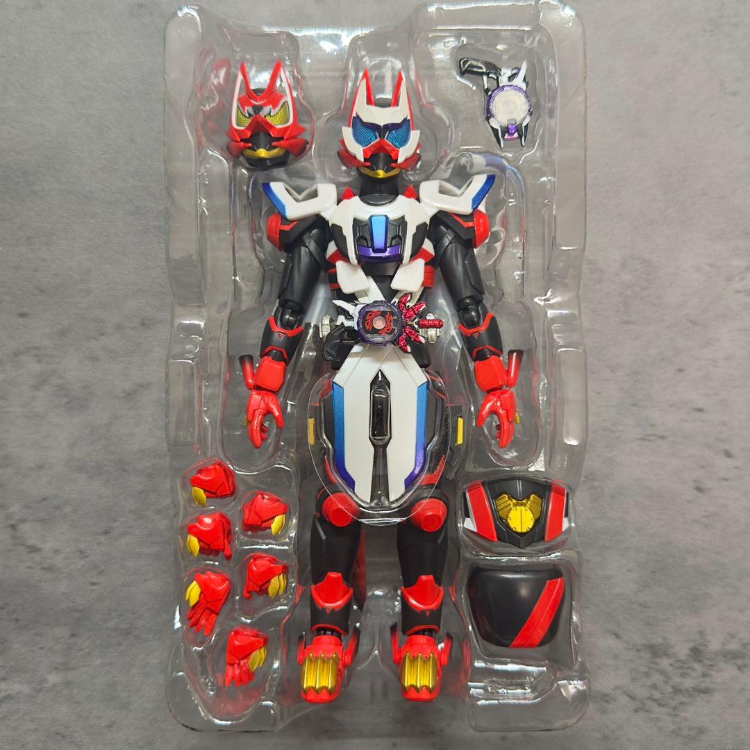 フィギュアーツ ギーツ レーザーブーストフォーム＆ブーストフォームマークII