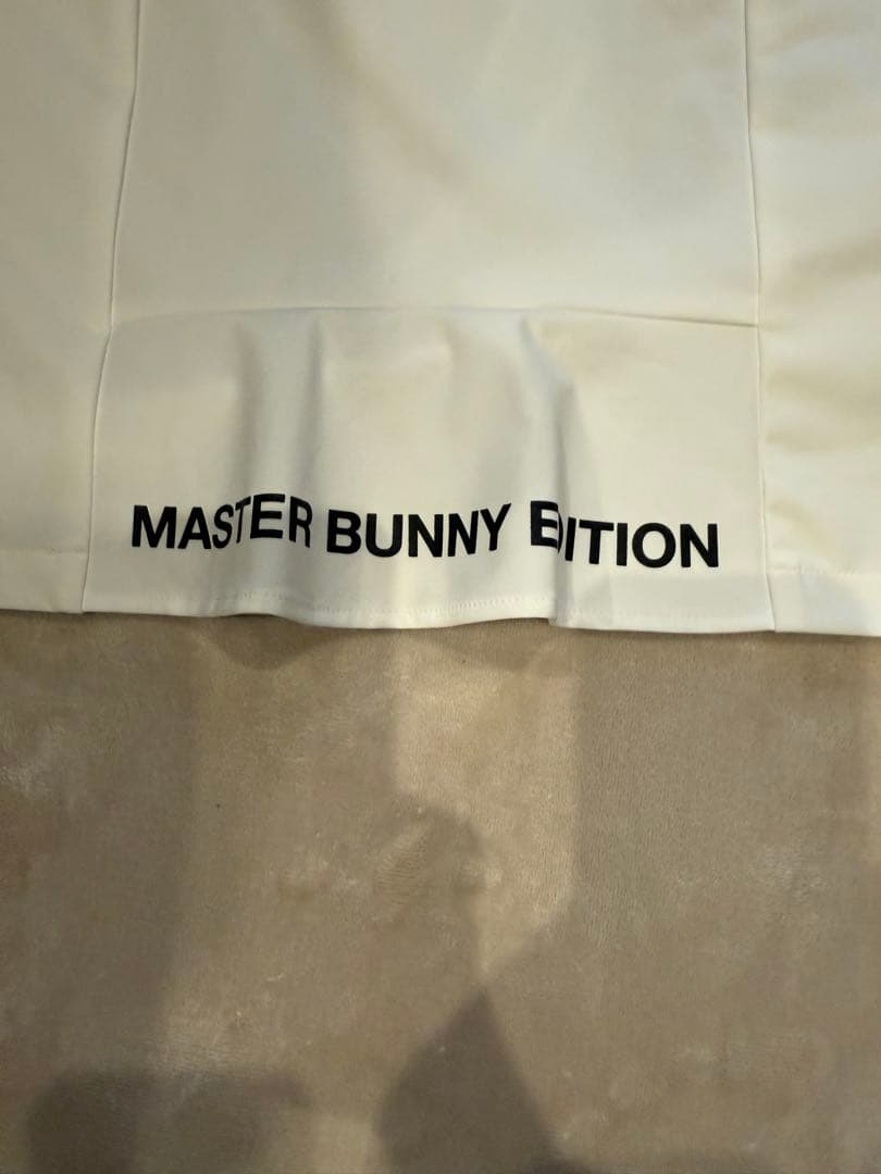 MASTER BUNNY EDITION ホワイトスカート