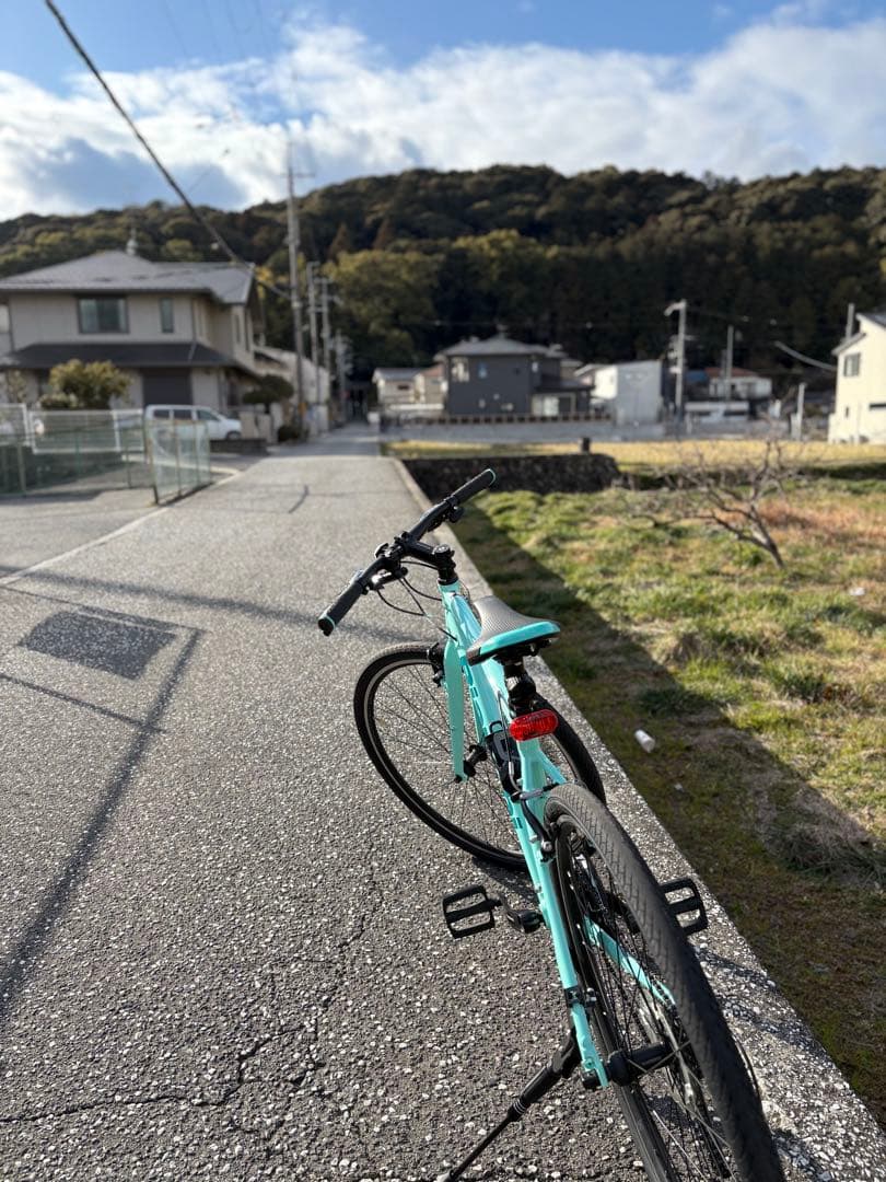 2024年製ビアンキＣスポーツクロスバイク美品♪大阪