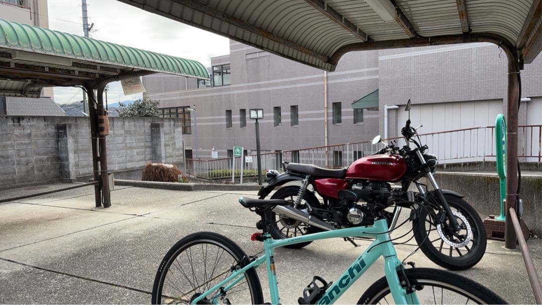 2024年製ビアンキＣスポーツクロスバイク美品♪大阪