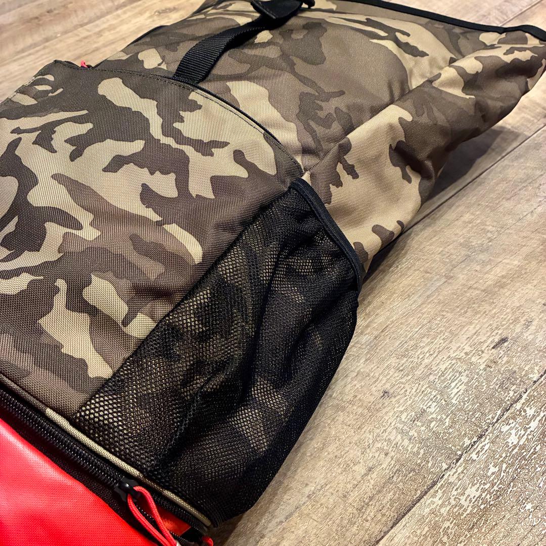 【美品】Nike カモフラージュ ゴルフ ロールトップリュック 大容量