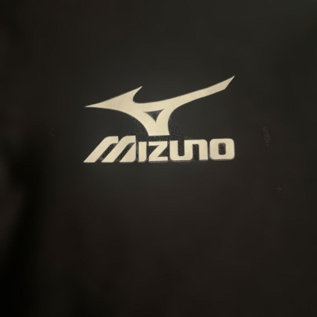 Mizuno 半袖シャツ 黒と緑