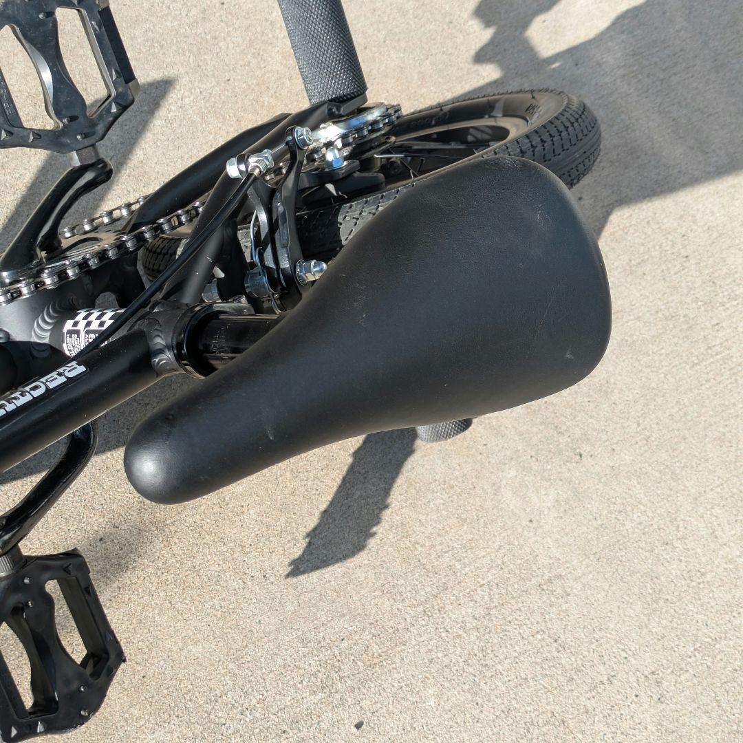 DURCUS ONE BMX Rectus 12インチ ブラック ペグ付き