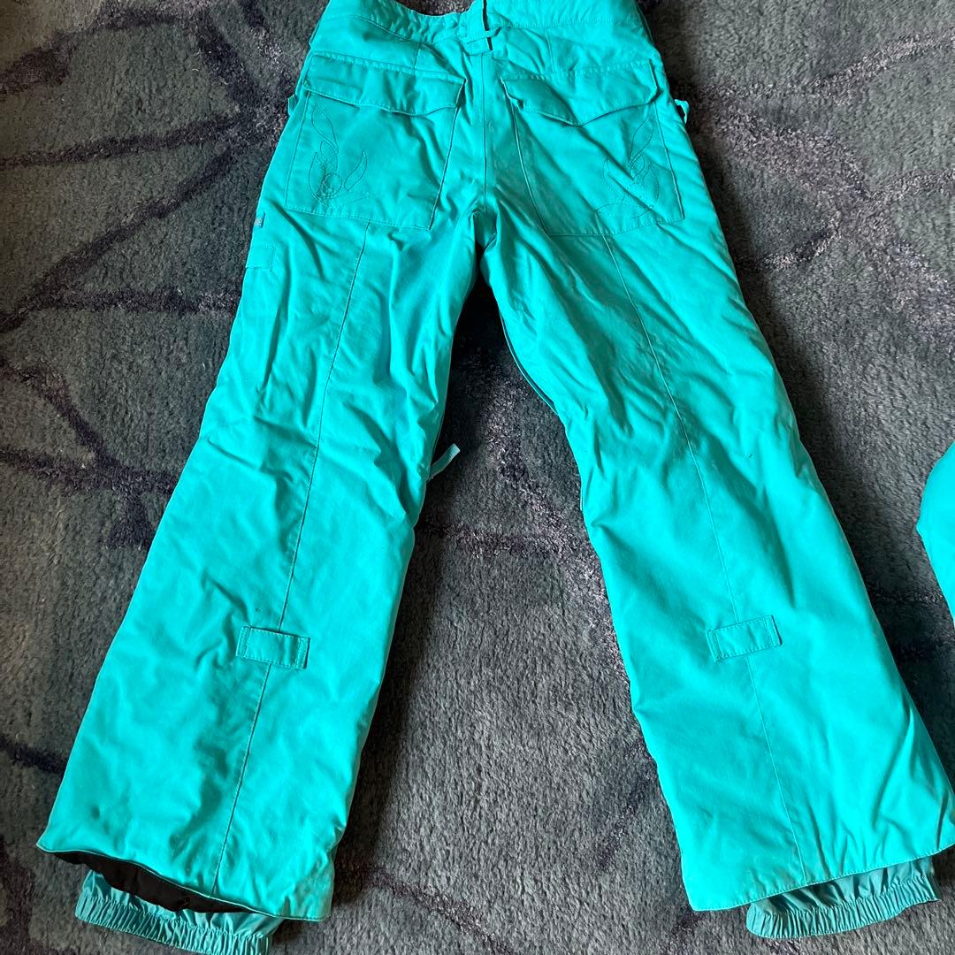 【美品】burton バートン　スキーウェア　上下　キッズＬ　レディース
