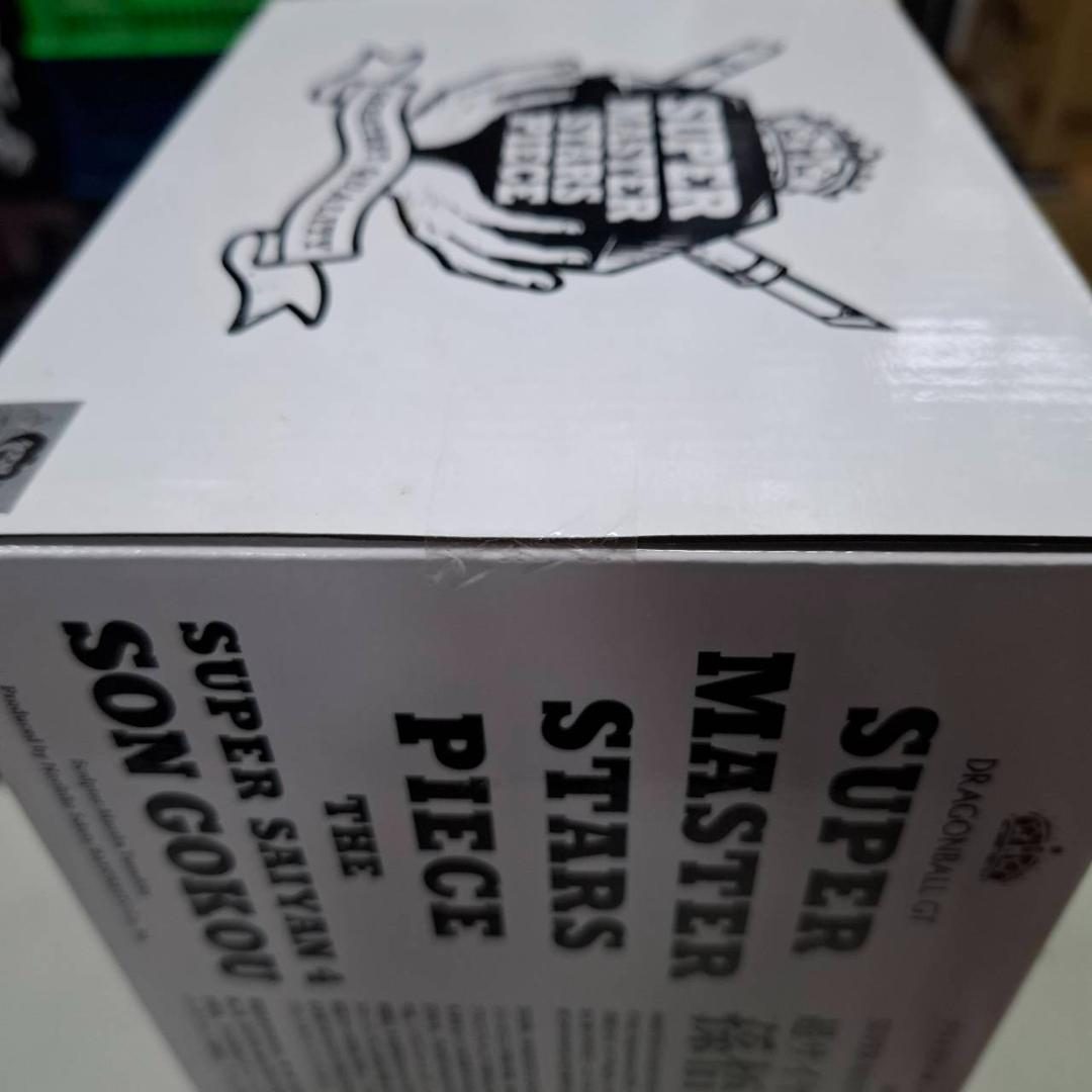キ*グ様 ⛄新品⛄0176価格高騰中ドラゴンボール SMSP 超サイヤ人4 孫悟