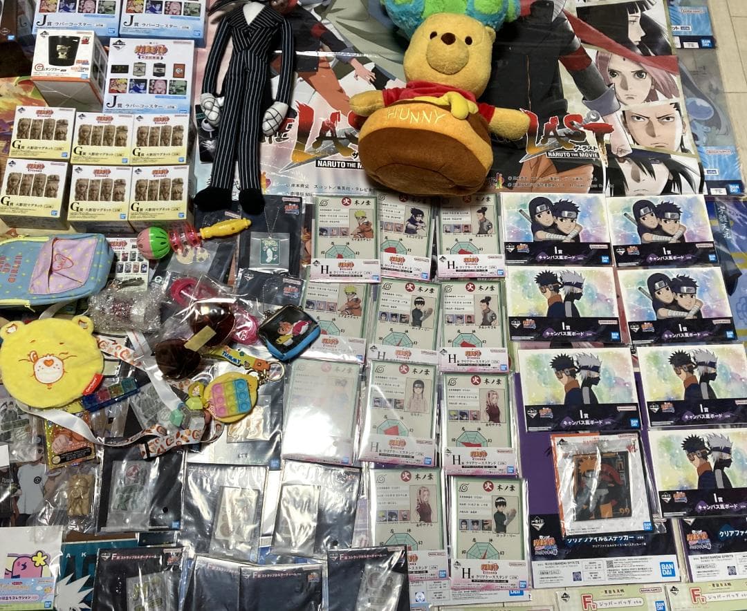 アニメグッズ　大量まとめ売り　160点以上　鬼滅　ナルト　五等分　ドラえもん　他