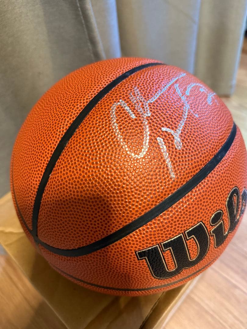 Wilson サイン入りバスケットボール　Charles Barkley