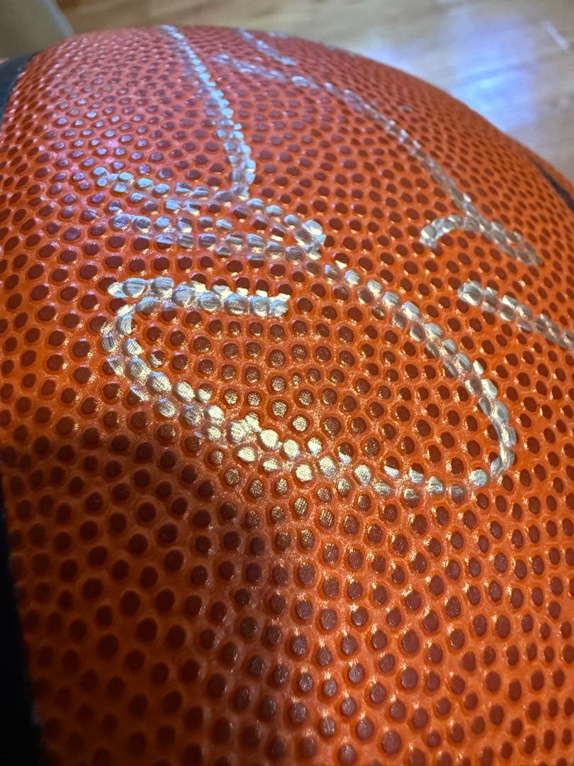 Wilson サイン入りバスケットボール　Charles Barkley