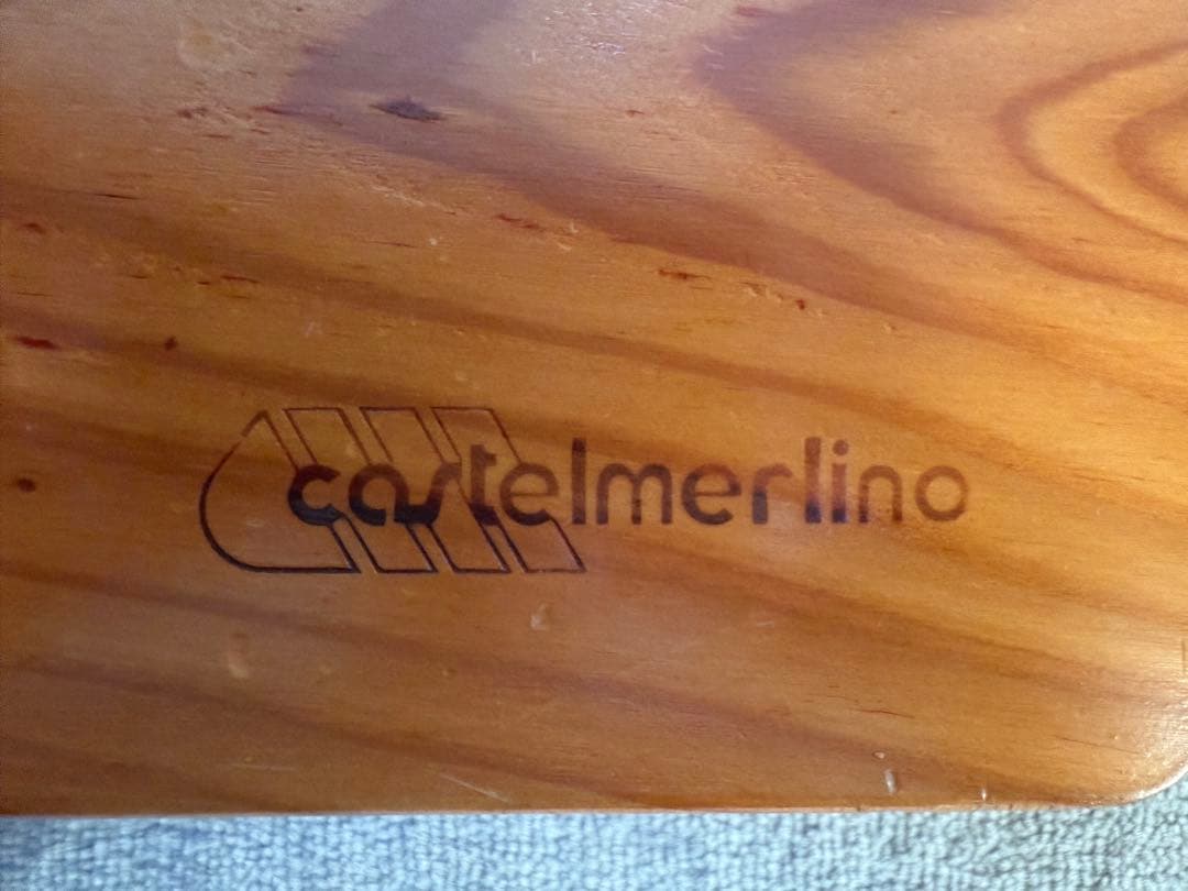 castelmerlino 2段階調整可能キャンプテーブル 赤