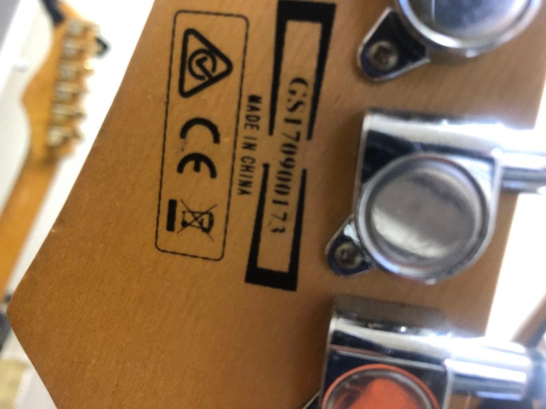Ibanez エレキギター レッド