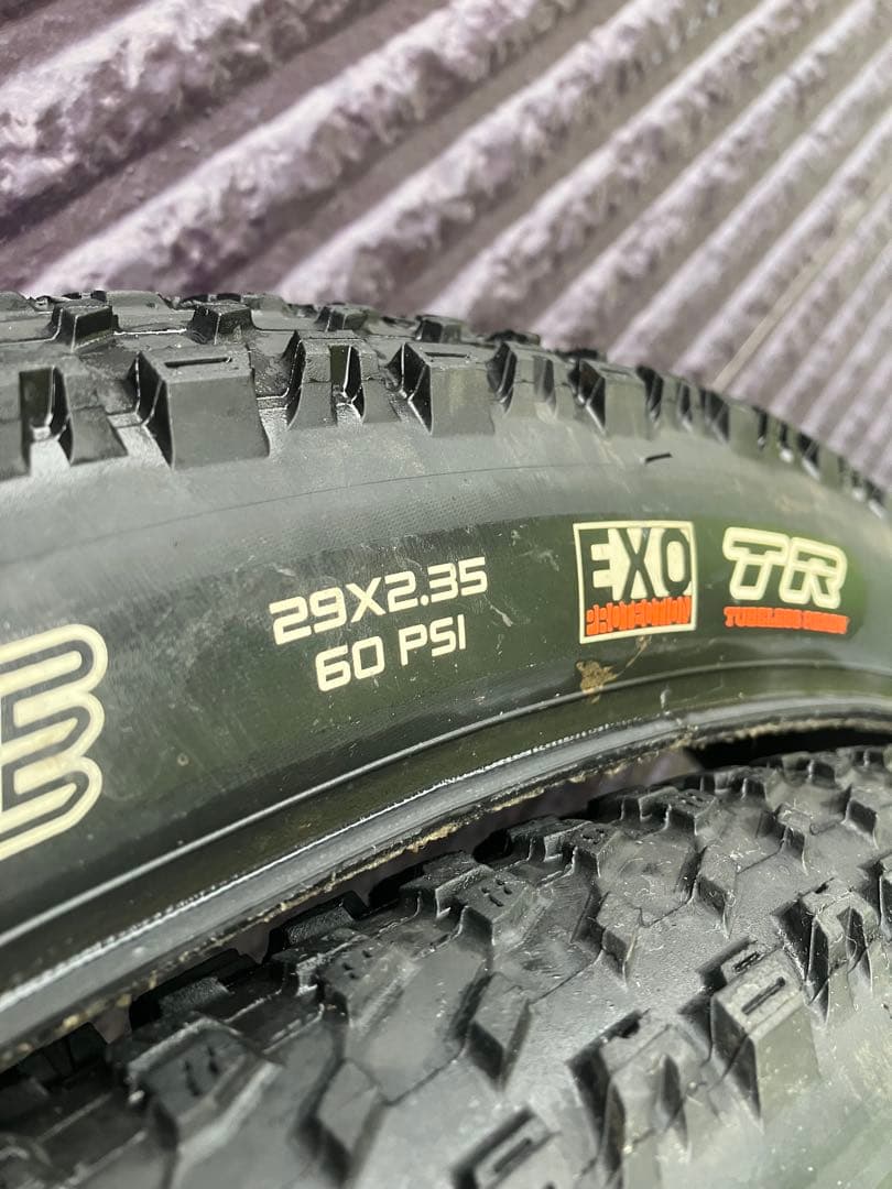 MAXXIS ARDENT RACE 29インチ チューブレスタイヤ