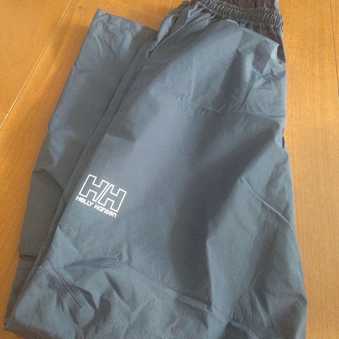 (⁠ㆁ⁠ω⁠ㆁ⁠) ✨美品カッパ登山 キャンプ防寒災害の際の御守り梅雨✨