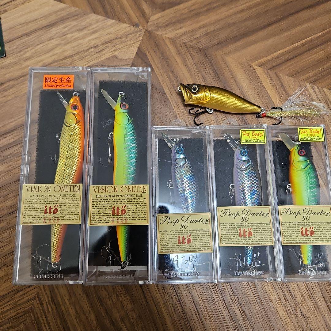 メガバス限定生産、箱根オレンジ110とタマムシプロップダーター5固セットです