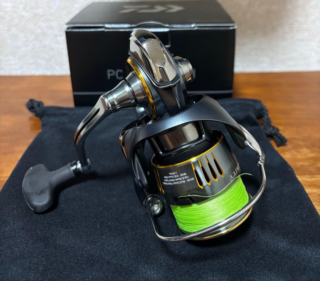 リール 23AIRITY PCLT3000-XH