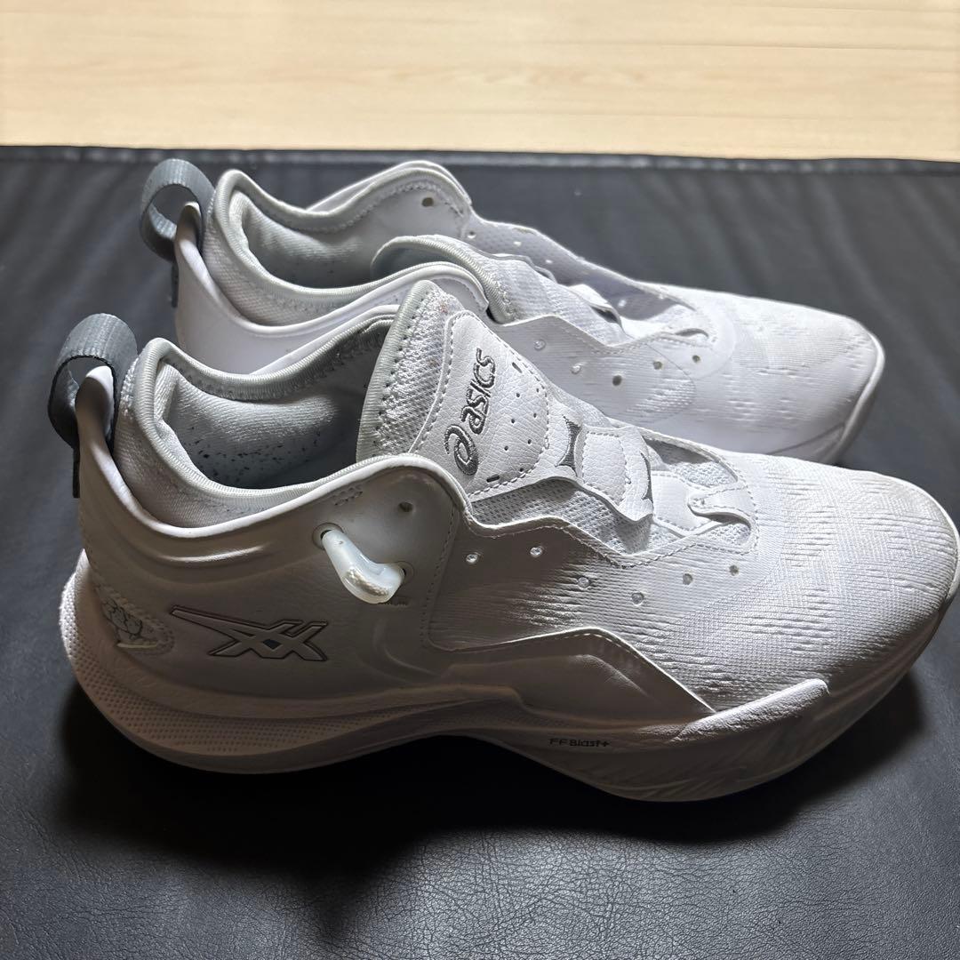 ASICS ノヴァサージロー2