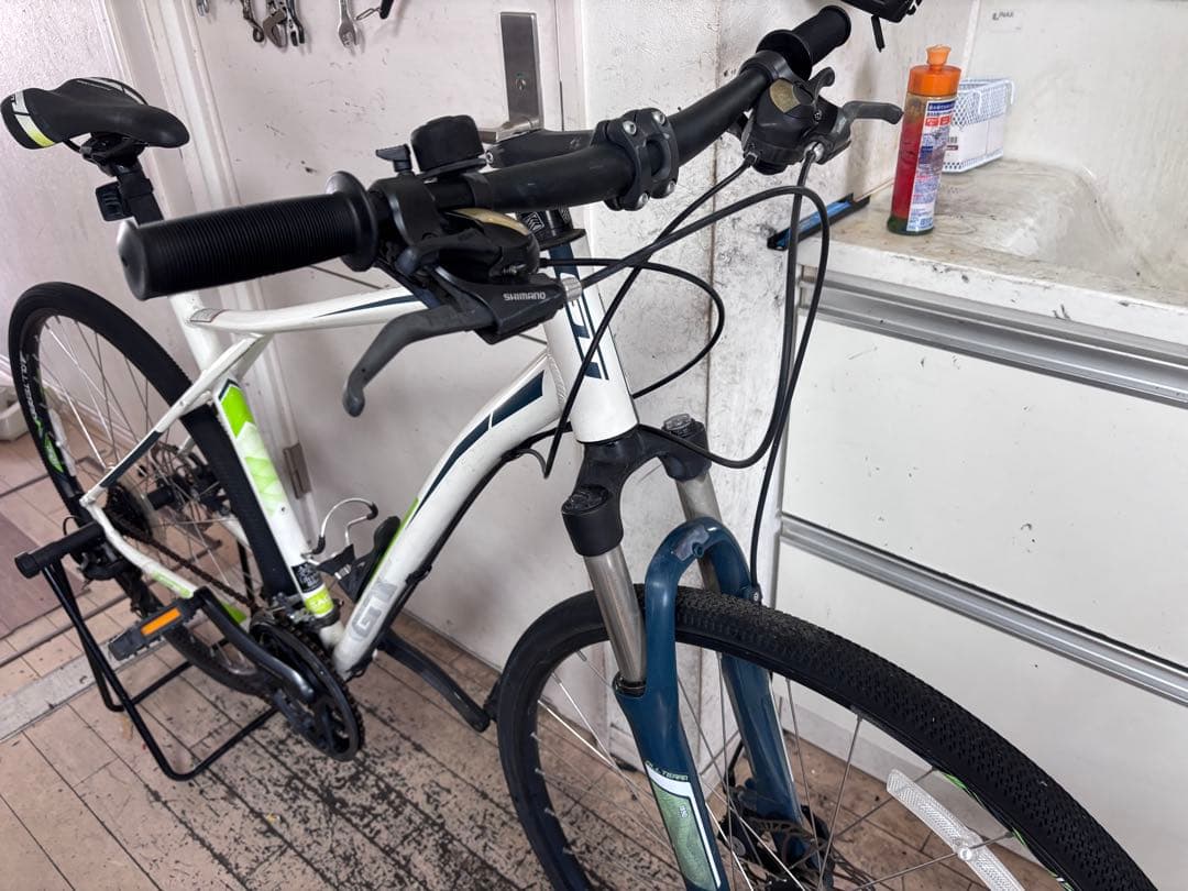 GT Bicycles のクロスバイク（マウンテンバイク）TRANSEO 5.0