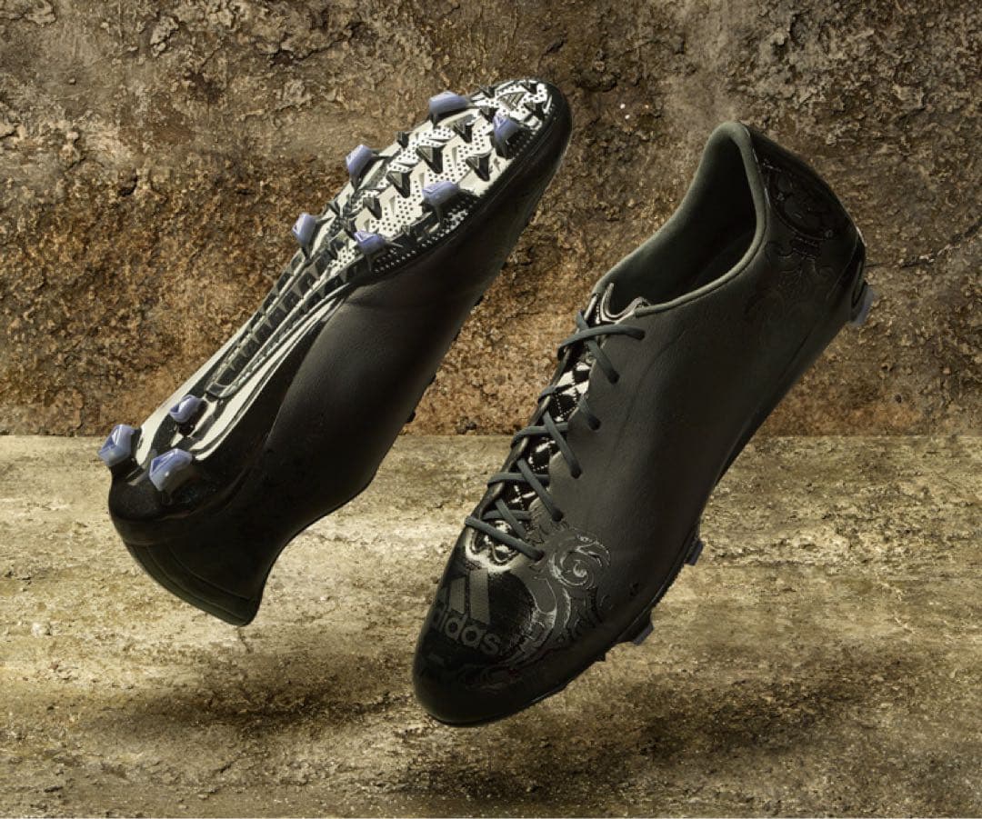 adidas アディゼロF50 ナイト　ブラックパック