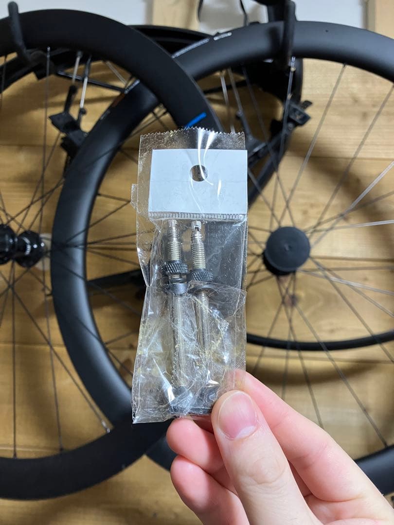 Shimano 105 カーボンホイール　WH-RS710 C46
