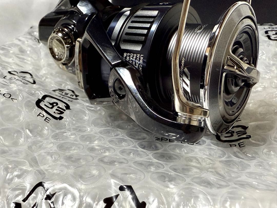 SHIMANO 25ツインパワーXD 4000XG 新品・未使用