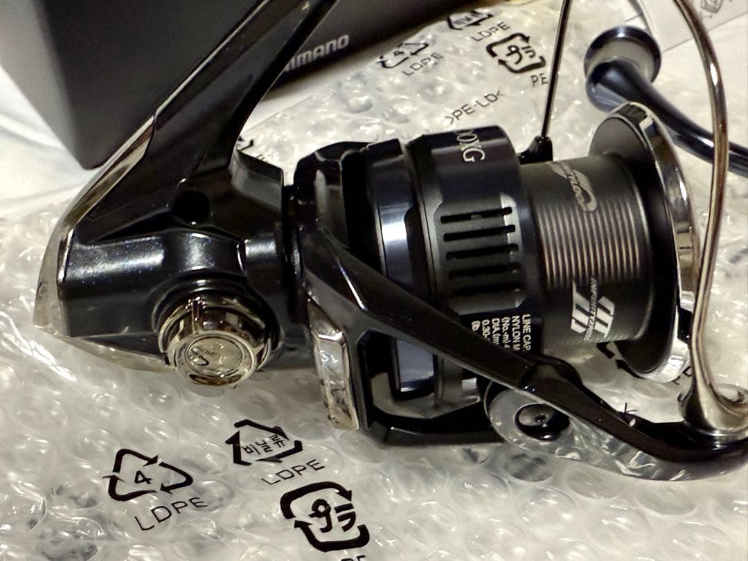 SHIMANO 25ツインパワーXD 4000XG 新品・未使用