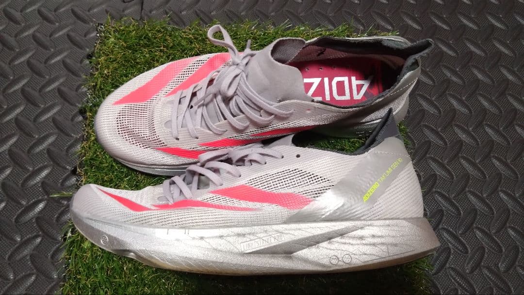 スパイク・シューズ adizero takumi sen 10