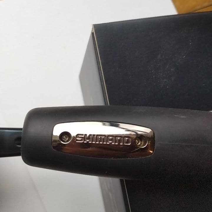 シマノ24オシアジガー LD 2500MG 右巻