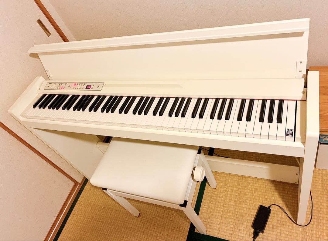コルグ　 LP-380　 2015年　 ホワイト