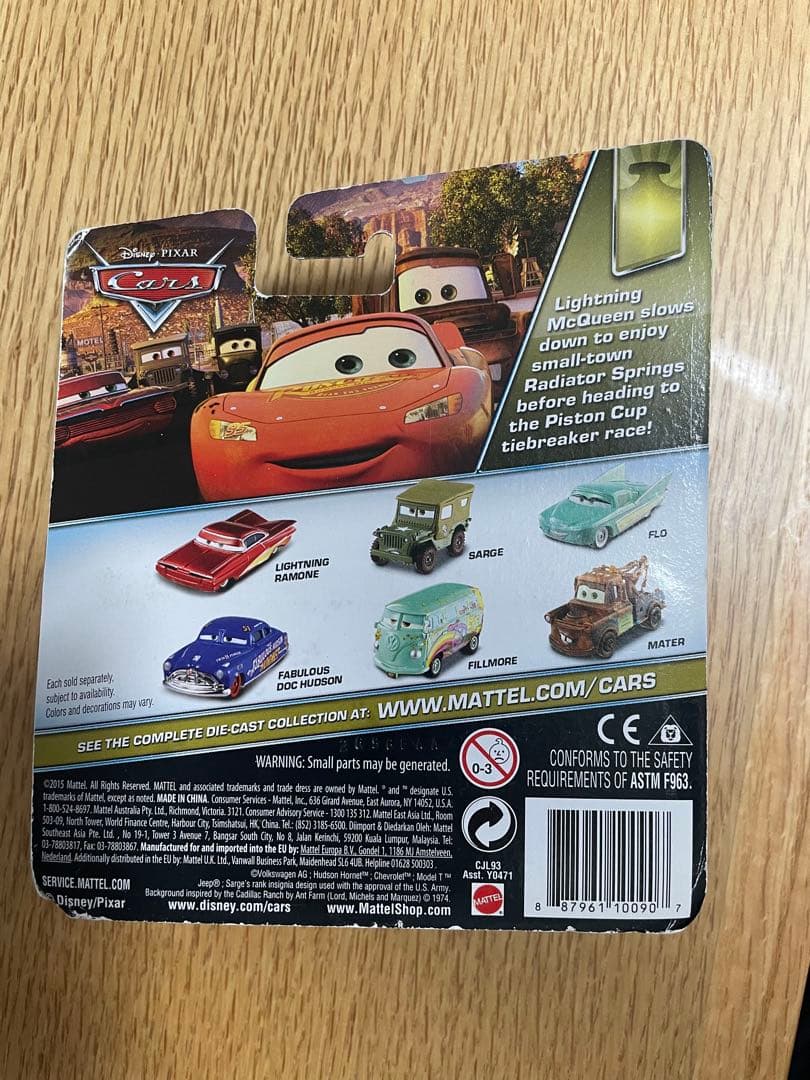 ミニカー ROAD REPAIR LIGHTNING MCQUEEN 2015