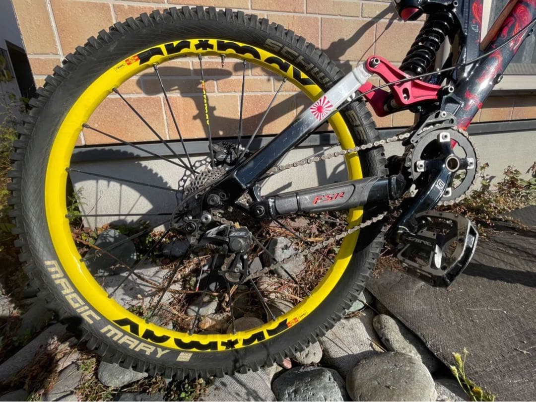 自転車本体 SPECIALIZDED MOUNTAIN BIKE