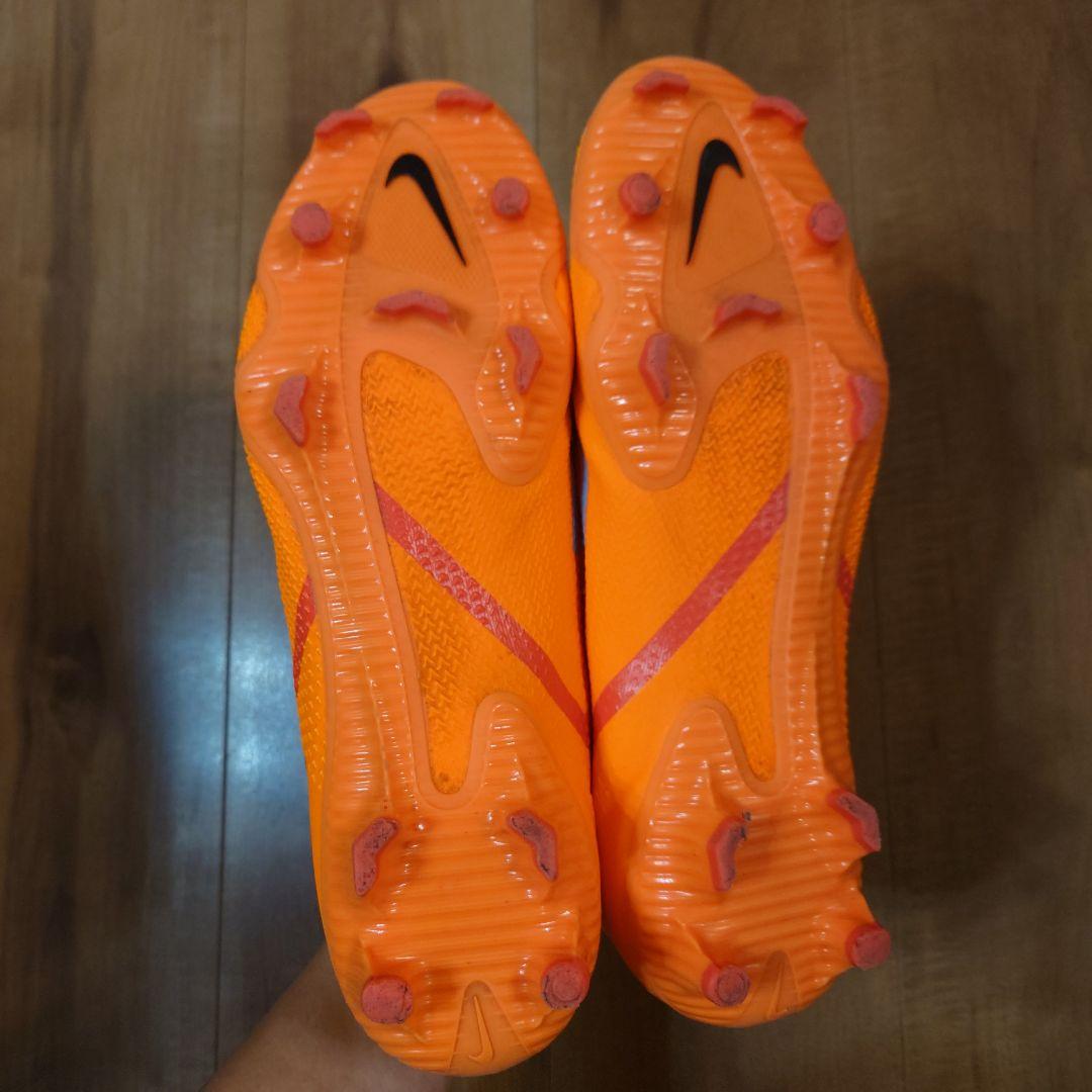 【NIKE】ナイキNIKE ファントムGT2 プロ DF FG　サッカースパイク