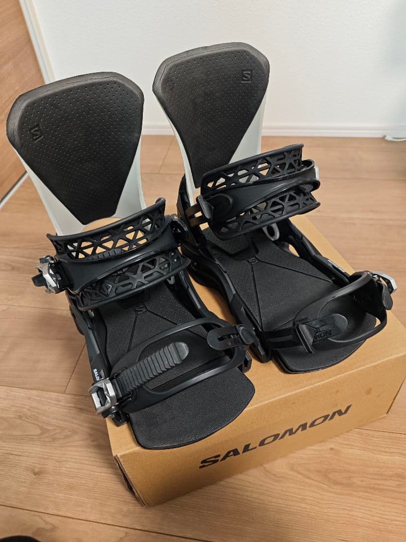 SALOMON DISTRICT HPS　Mサイズ