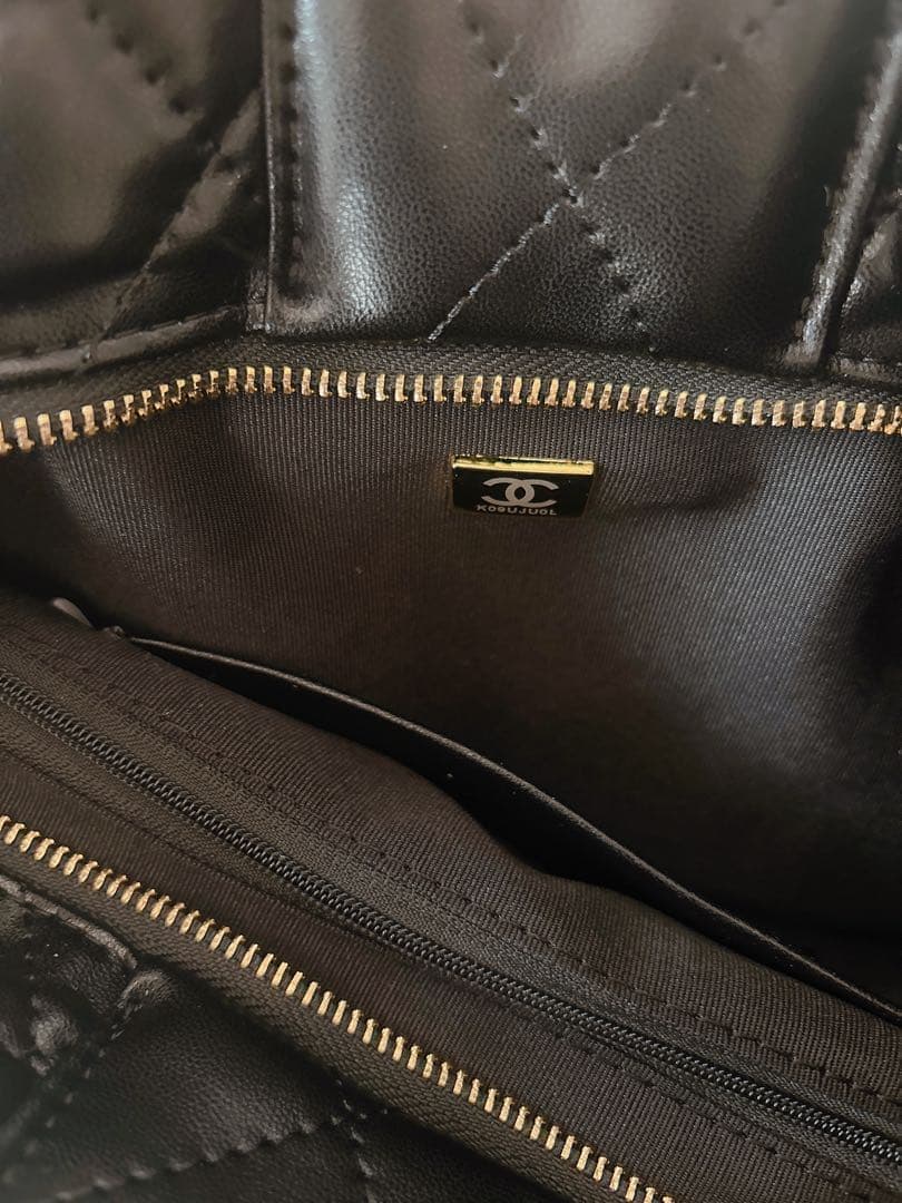CHANEL ノベルティーNEWリボンブラック ショルダーバッグ キルティング