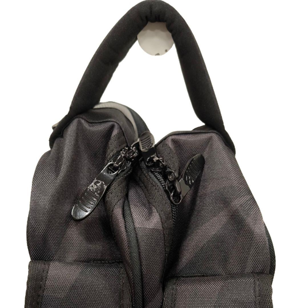 【美品】YONEX ラケットバック プロ/リュック型 3way 収納充実