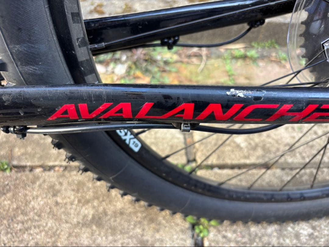 半額中６万円！2025年式 Avalanche GT マウンテンバイク　中古