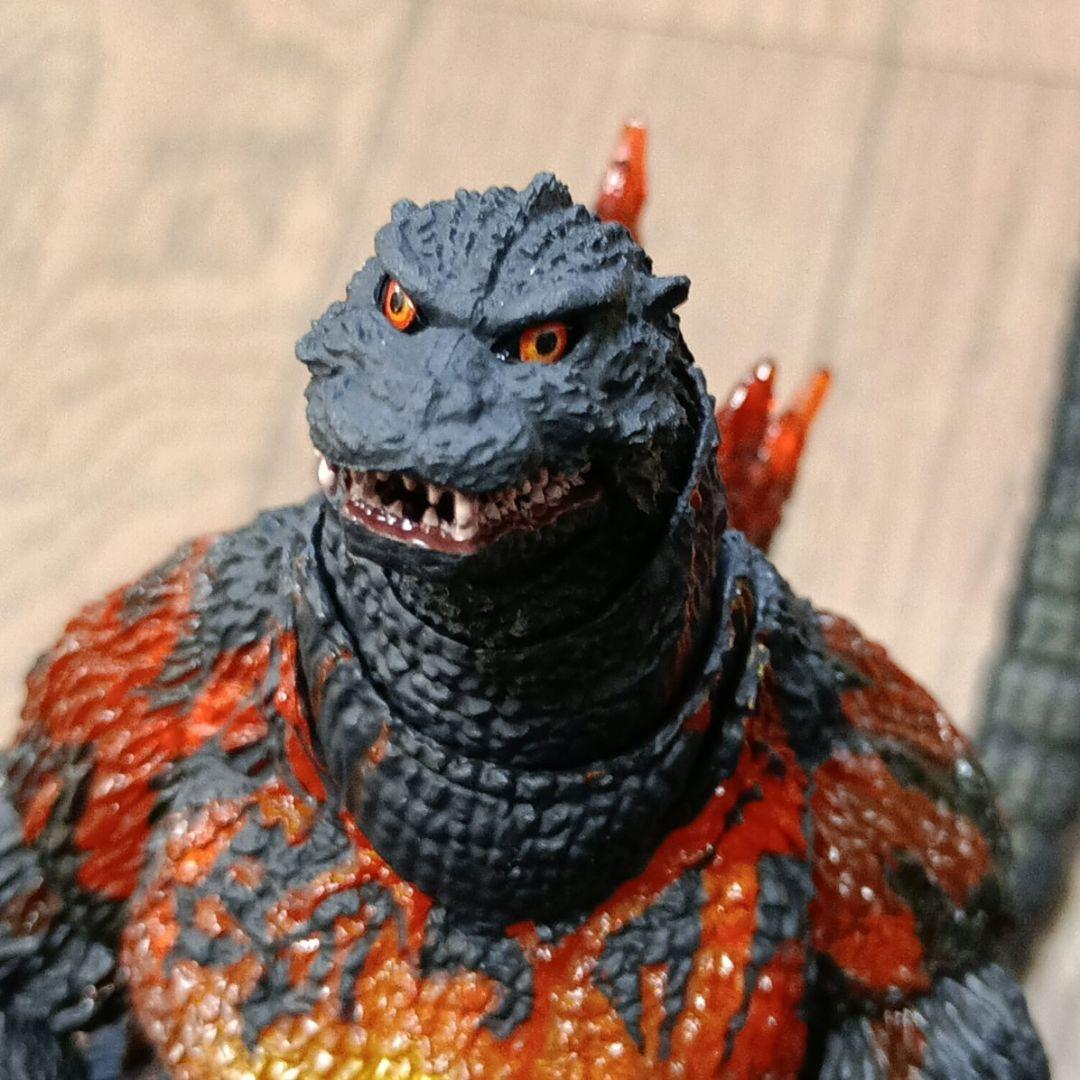 S.H.MonsterArts ゴジラ (1995) 70周年特別記念Ver.