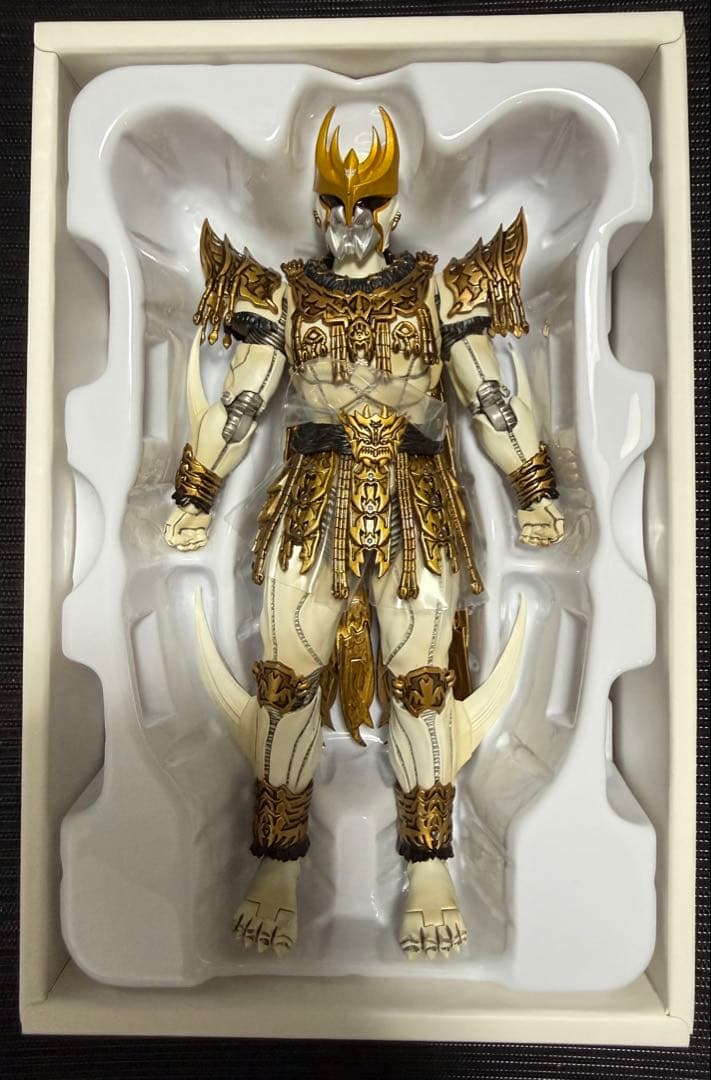 S.H.Figuarts 真骨彫製法 ン・ダグバ・ゼバ