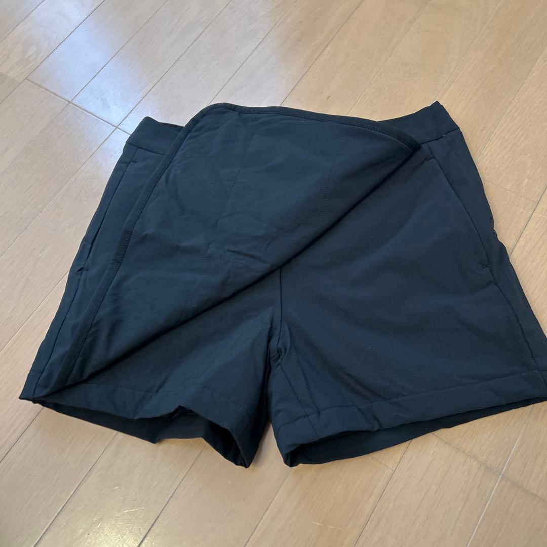 adidas レディースゴルフショートパンツ　冬用