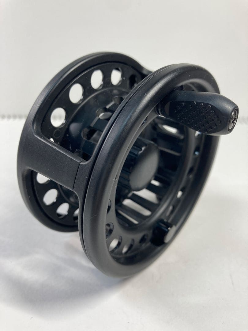 リール LOOP evotec CLW 5-8