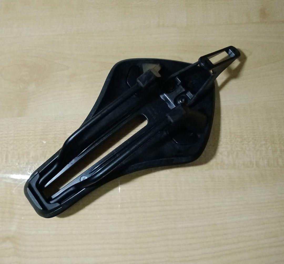 パーツ Fizik AERIS LD RS 135mm S-alloy