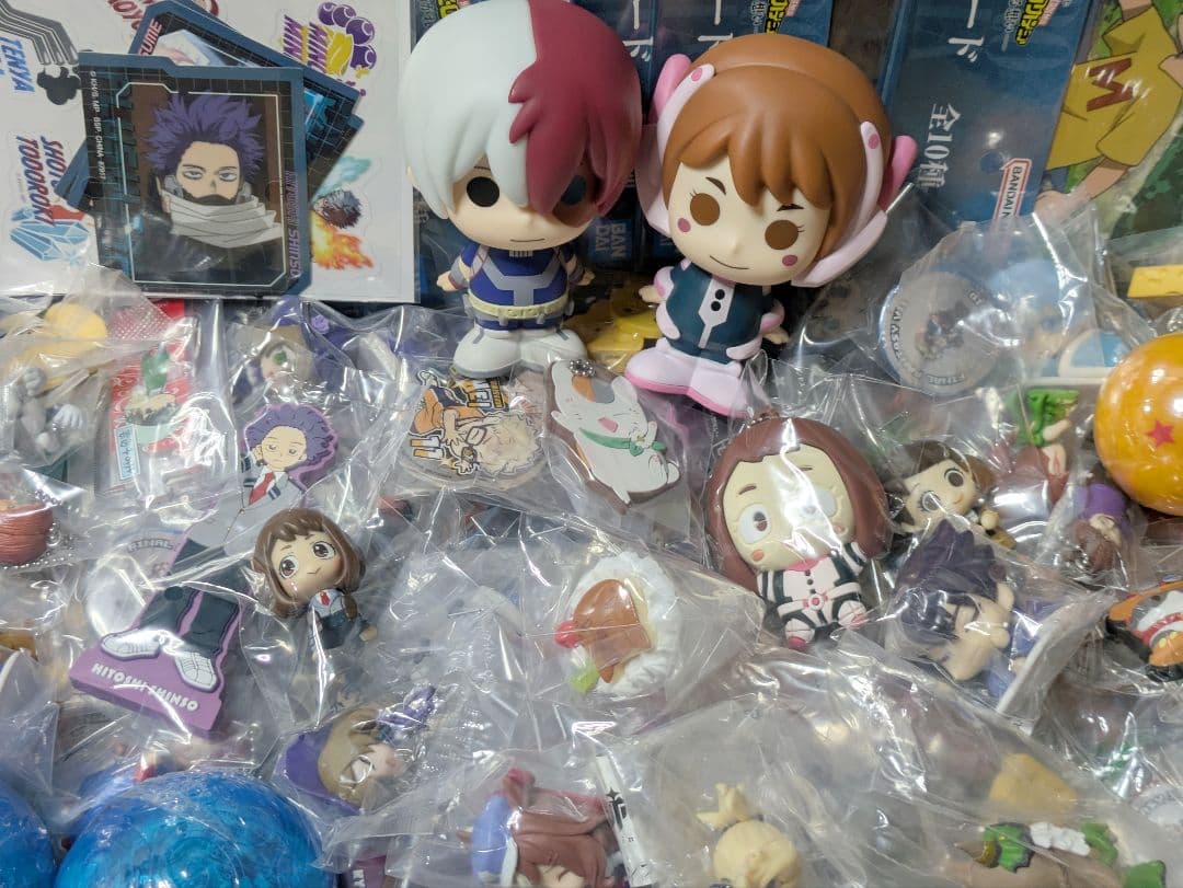 未使用多数♪アニメ キャラクター大量300点以上まとめ売り ごちゃまぜ