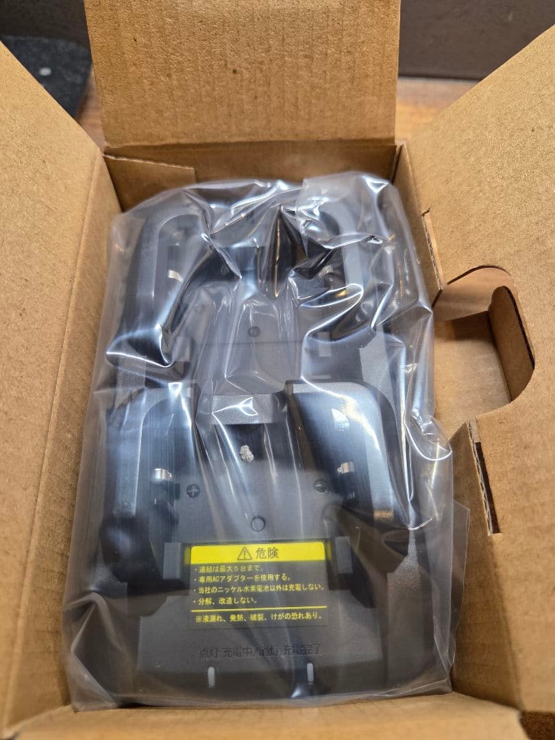 ウェッジ トランシーバー Wedge Talkie ３個セット イヤホン 充電器