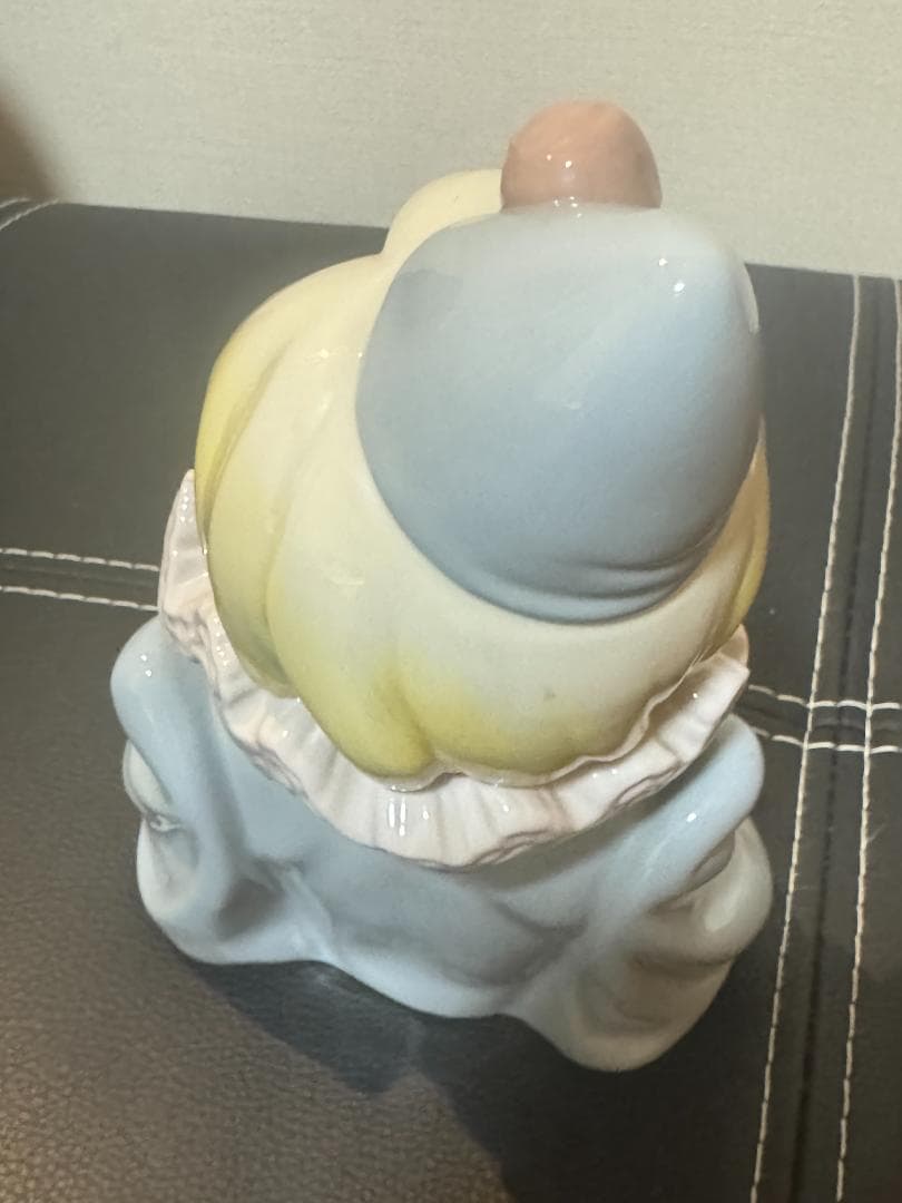 絶版品　リヤドロ　5586　Sad Note 悲しいノート　フィギュリン 置物
