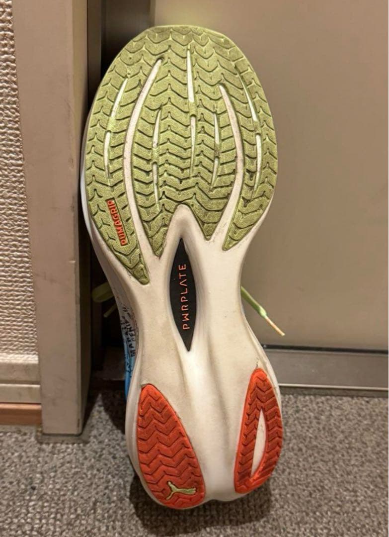 Puma DEVIATE ニトロ3 ランニングシューズ