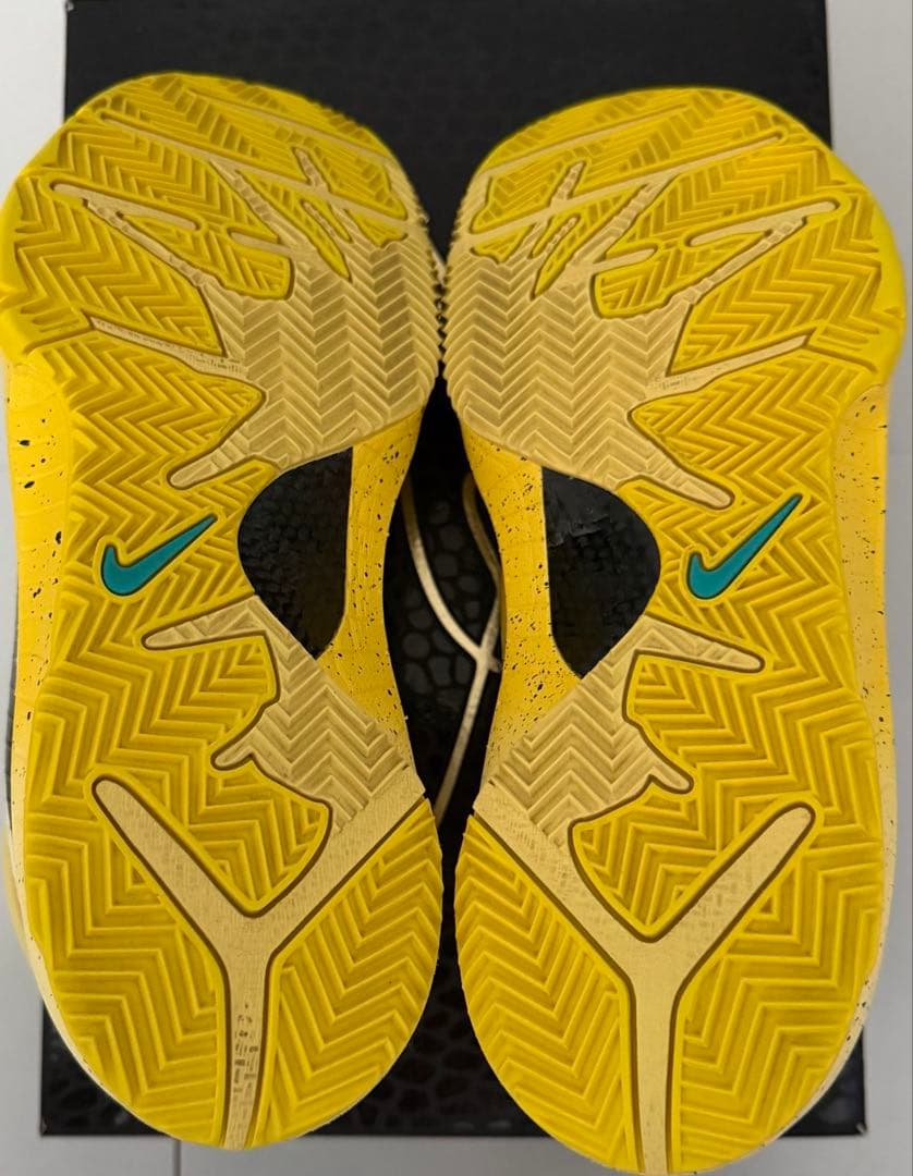 Nike Kobe4 Protro CHBL Lightning3/7までの出品