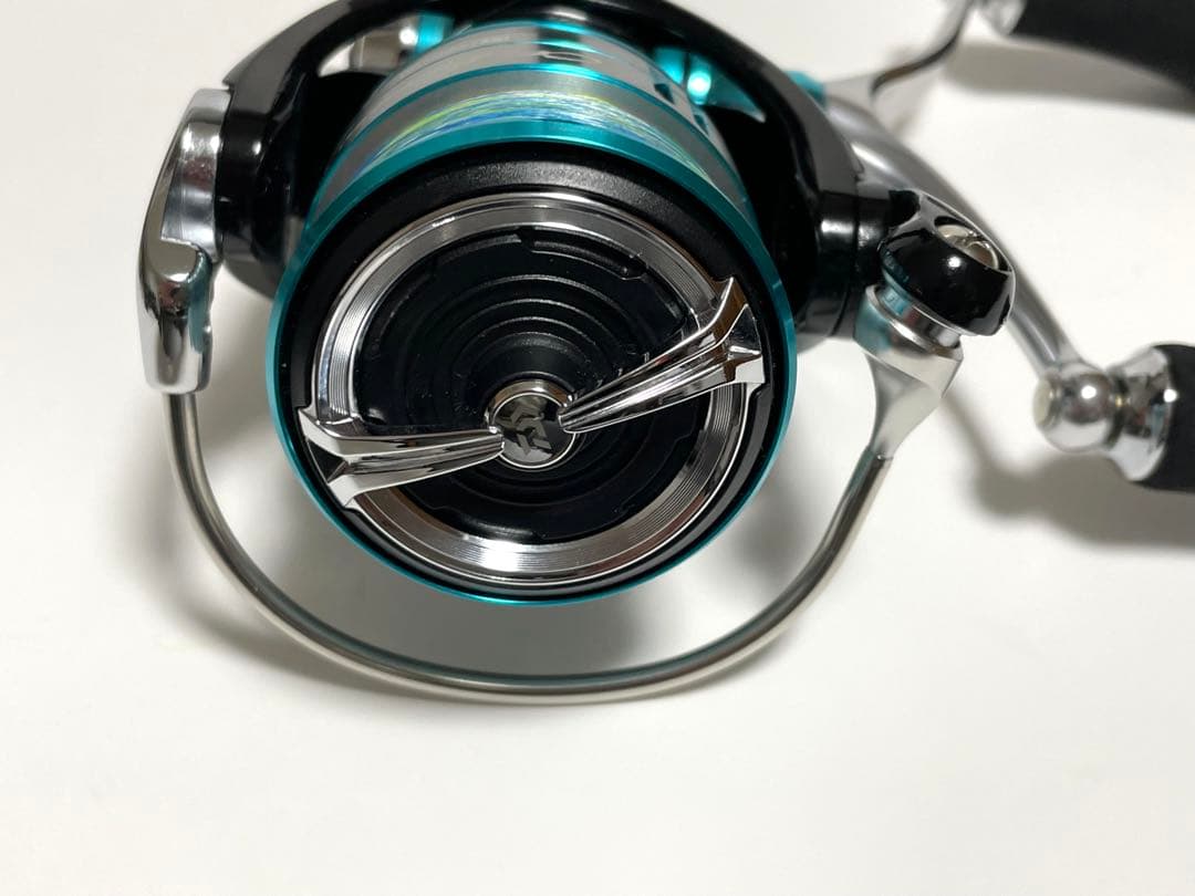 DAIWA エメラルダス LT2500S-DH スピニングリール
