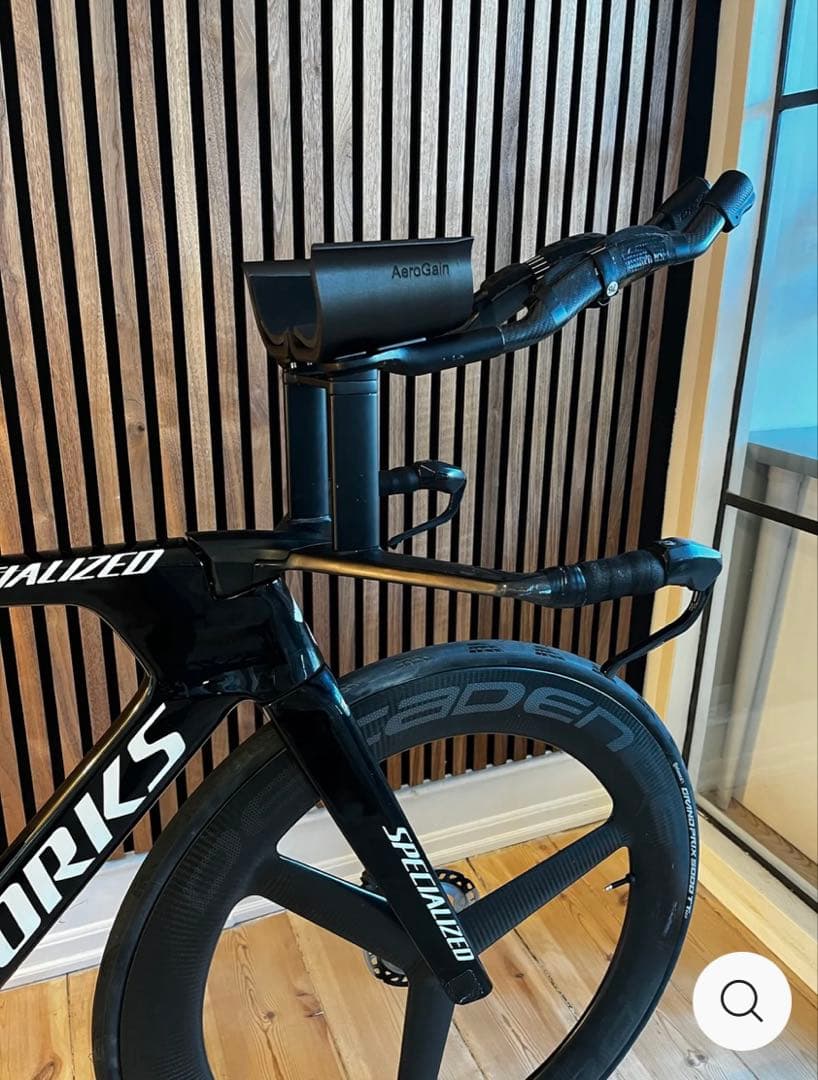 【新品未開封】AeroGain High sided Armrest